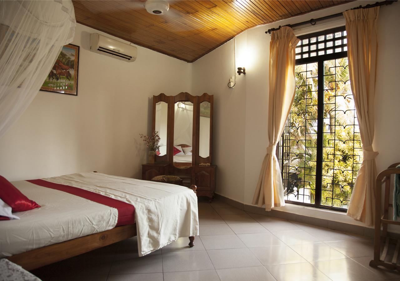 Colombo Lavinia Beach Hostel Dehiwala-Mount Lavinia Εξωτερικό φωτογραφία