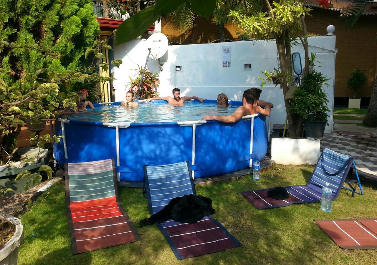 Colombo Lavinia Beach Hostel Dehiwala-Mount Lavinia Εξωτερικό φωτογραφία